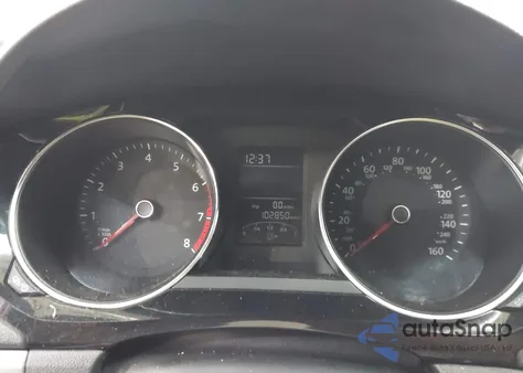 2016 Volkswagen Jetta 1.8T Sport из США, поврежденный, VIN 3VWD17AJ3GM216234